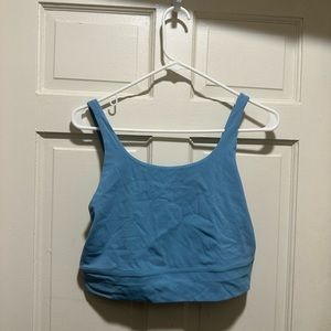 Super soft Nike yoga crop top/sports bra